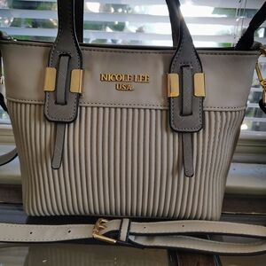 Nicole Lee Cream and Gray Shoulder Bag